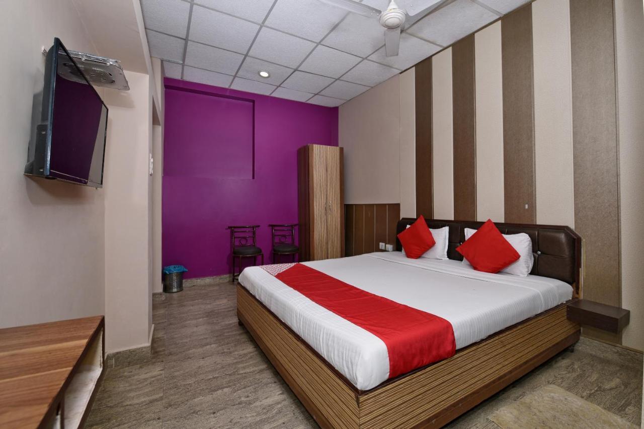 Oyo 3519 Hotel Garden Inn Varanasi Ngoại thất bức ảnh