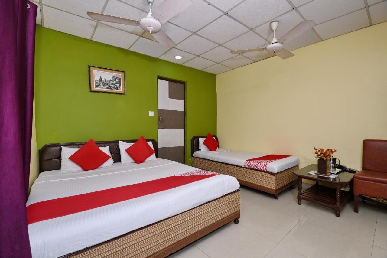 Oyo 3519 Hotel Garden Inn Varanasi Ngoại thất bức ảnh