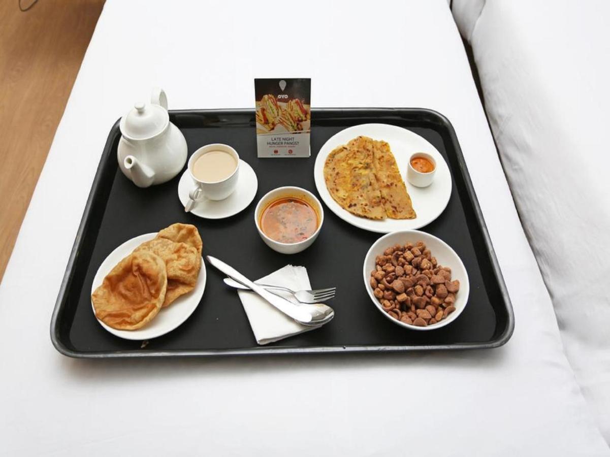 Oyo 3519 Hotel Garden Inn Varanasi Ngoại thất bức ảnh